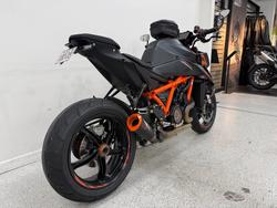 2024 Ktm 2024 Ktm 1390CC Super DUKE R Orange