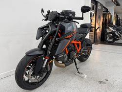 2024 Ktm 2024 Ktm 1390CC Super DUKE R Orange