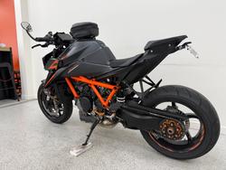 2024 Ktm 2024 Ktm 1390CC Super DUKE R Orange