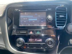 2014 Mitsubishi Outlander ES