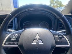2014 Mitsubishi Outlander ES ZJ MY14.5 4X4 On Demand Titanium
