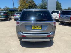 2014 Mitsubishi Outlander ES ZJ MY14.5 4X4 On Demand Titanium