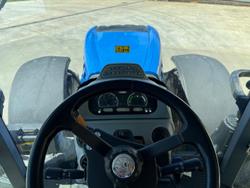 2020 New Holland T7.230