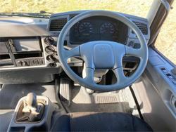 2010 Mitsubishi Fighter FK62FH 7.0