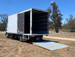 2019 Mitsubishi Fighter Fighter 1224