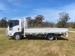 2017 Isuzu Nnr NNR 65-150