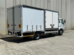 2016 Mitsubishi Fighter Fighter 1424