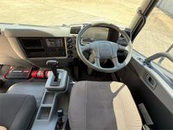 2019 Mitsubishi Fighter 1224