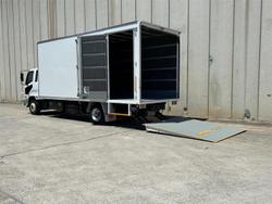 2019 Mitsubishi Fighter 1224