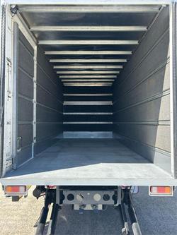 2019 Fuso Fighter 1224 FIGHTER