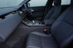 2024 Land Rover Range Rover Velar P250 Dynamic SE