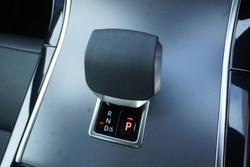 2024 Land Rover Range Rover Velar P250 Dynamic SE