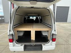 2005 Ford Econovan JH MY03 Cool White