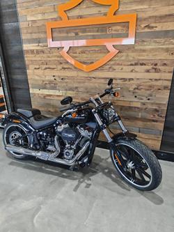 2022 Harley-Davidson Breakout 114 (FXBRS) Softail Black