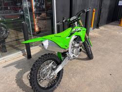 2025 Kawasaki 2025 Kawasaki 252CC KX252ESFNN GREEN