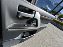 2017 TOYOTA LANDCRUISER SAHARA