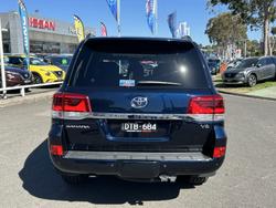 2017 TOYOTA LANDCRUISER SAHARA