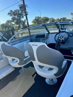 2025 QUINTREX 500 Fishabout Pro