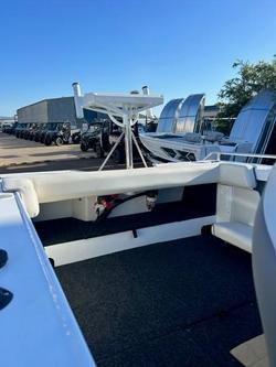 2025 QUINTREX 500 Fishabout Pro