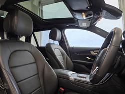 2022 Mercedes-Benz GLC-Class GLC300