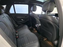 2022 Mercedes-Benz GLC-Class GLC300