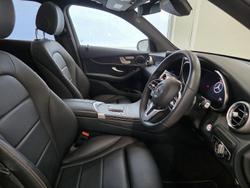 2022 Mercedes-Benz GLC-Class GLC300