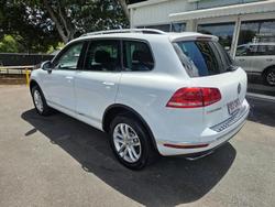 2015 Volkswagen Touareg V6 TDI 7P MY15 Four Wheel Drive Pure White
