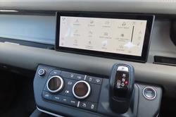 2021 Land Rover Defender 90 D300 SE