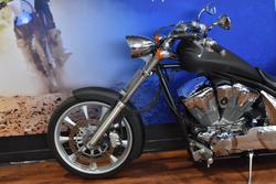 2011 Honda VT1300CX Black