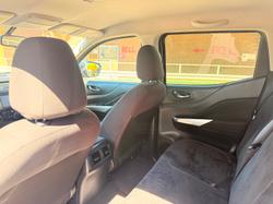 2018 Nissan Navara ST-X