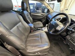 2015 Isuzu MU-X LS-T