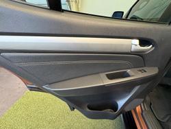 2015 Isuzu MU-X LS-T