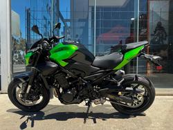 2026 Kawasaki 2026 Kawasaki 900CC Z900 SUPERNAKED (ZR900STFNN) SPORTS GREEN