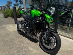 2026 Kawasaki 2026 Kawasaki 900CC Z900 SUPERNAKED (ZR900STFNN) SPORTS GREEN