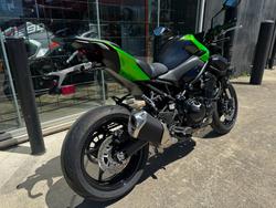2026 Kawasaki 2026 Kawasaki 900CC Z900 SUPERNAKED (ZR900STFNN) SPORTS GREEN
