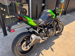 2026 Kawasaki 2026 Kawasaki 900CC Z900 SUPERNAKED (ZR900STFNN) SPORTS GREEN