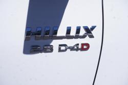 2022 Toyota Hilux SR5