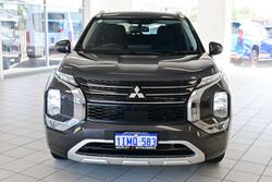 2025 Mitsubishi Outlander LS