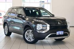 2025 Mitsubishi Outlander LS