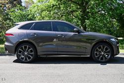 2021 Jaguar F-PACE P250 R-Dynamic S