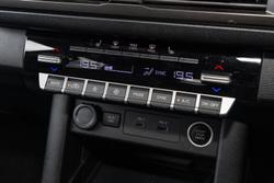 2025 Mitsubishi Triton GSR
