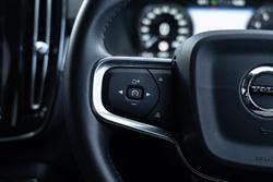 2019 Volvo XC40 T4 Momentum