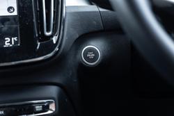 2019 Volvo XC40 T4 Momentum