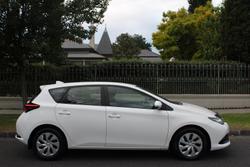 2017 Toyota Corolla Ascent ZRE182R Glacier White