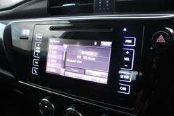 2017 Toyota Corolla Ascent ZRE182R Glacier White