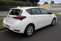 2017 Toyota Corolla Ascent ZRE182R Glacier White