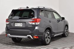 2022 Subaru Forester 2.5i-S