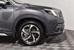 2022 Subaru Forester 2.5i-S