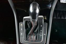 2017 Volkswagen Golf GTI Original