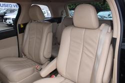 2013 Toyota Tarago Ultima